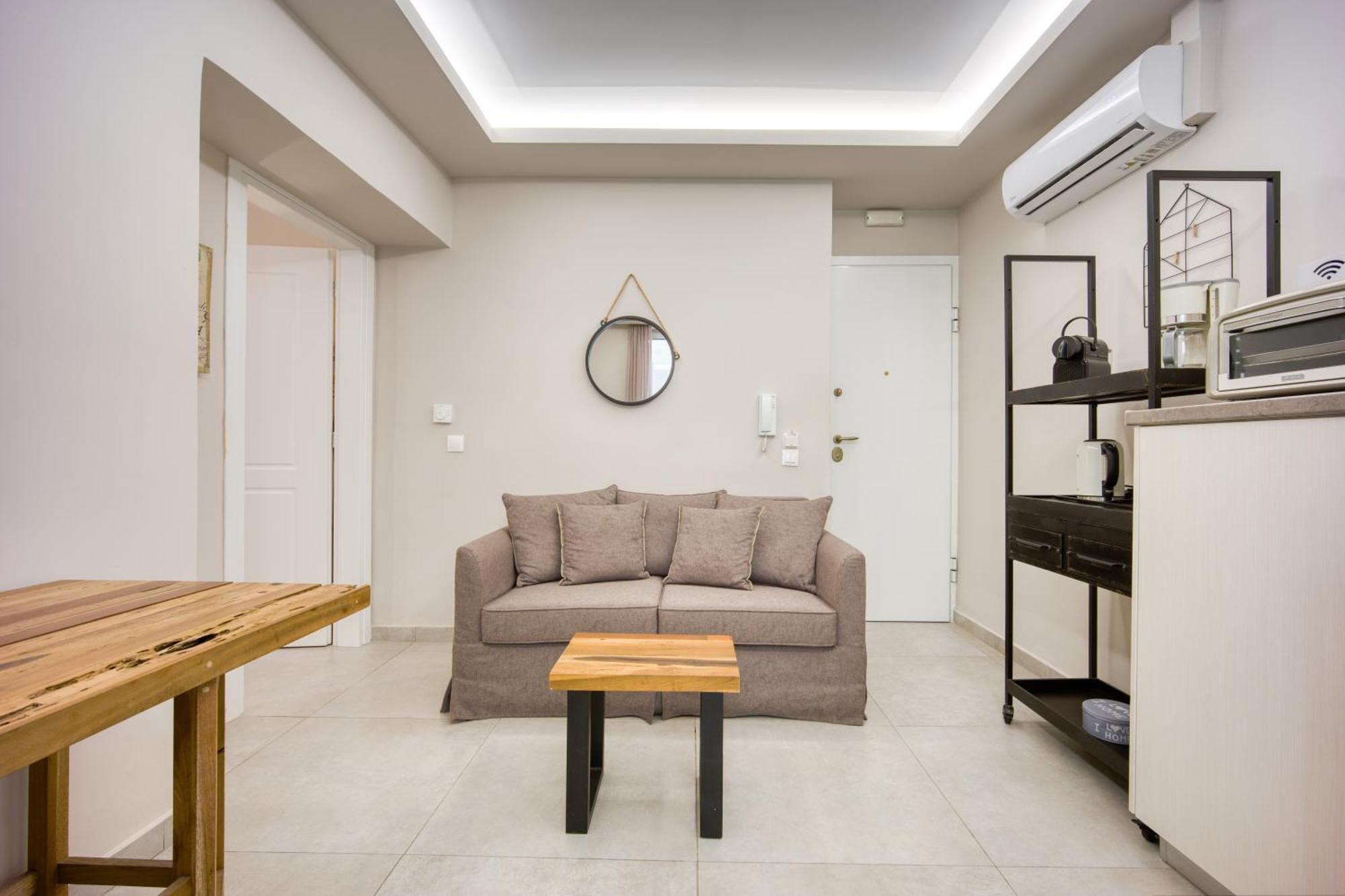 Pagrati/hilton Area, Bentzi *