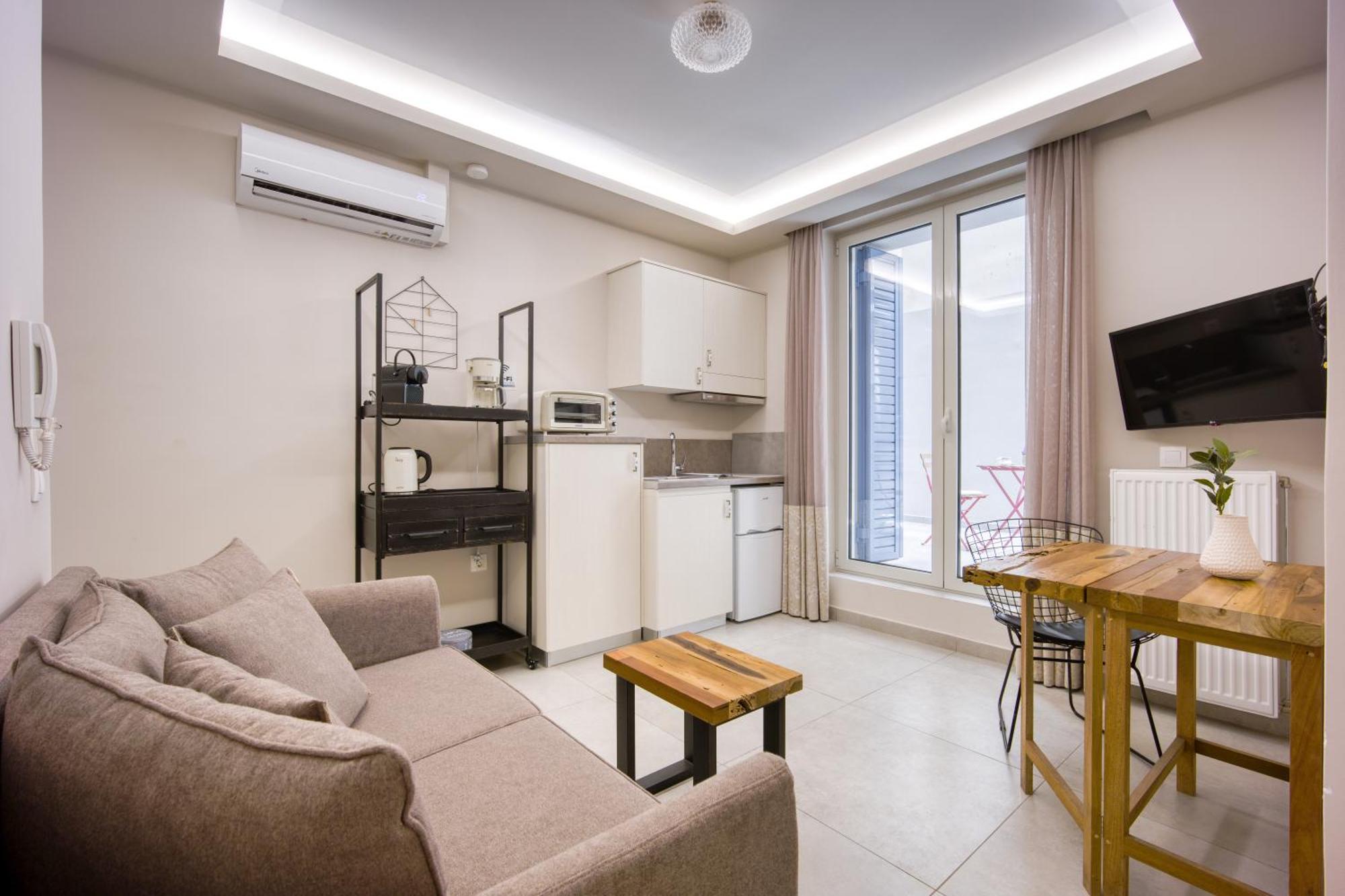 Apartment Pagrati/hilton Area, Bentzi *