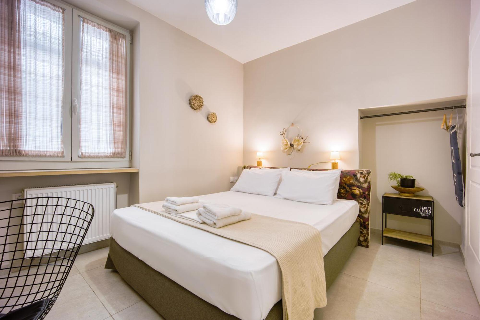 Apartment Pagrati/hilton Area, Bentzi *