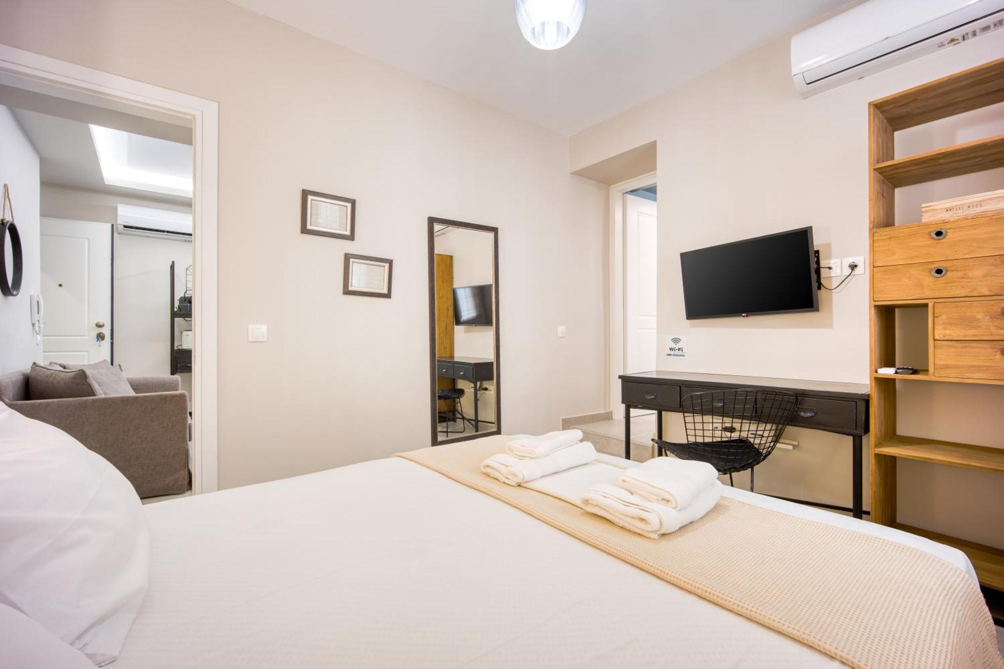 Apartment Pagrati/hilton Area, Bentzi *